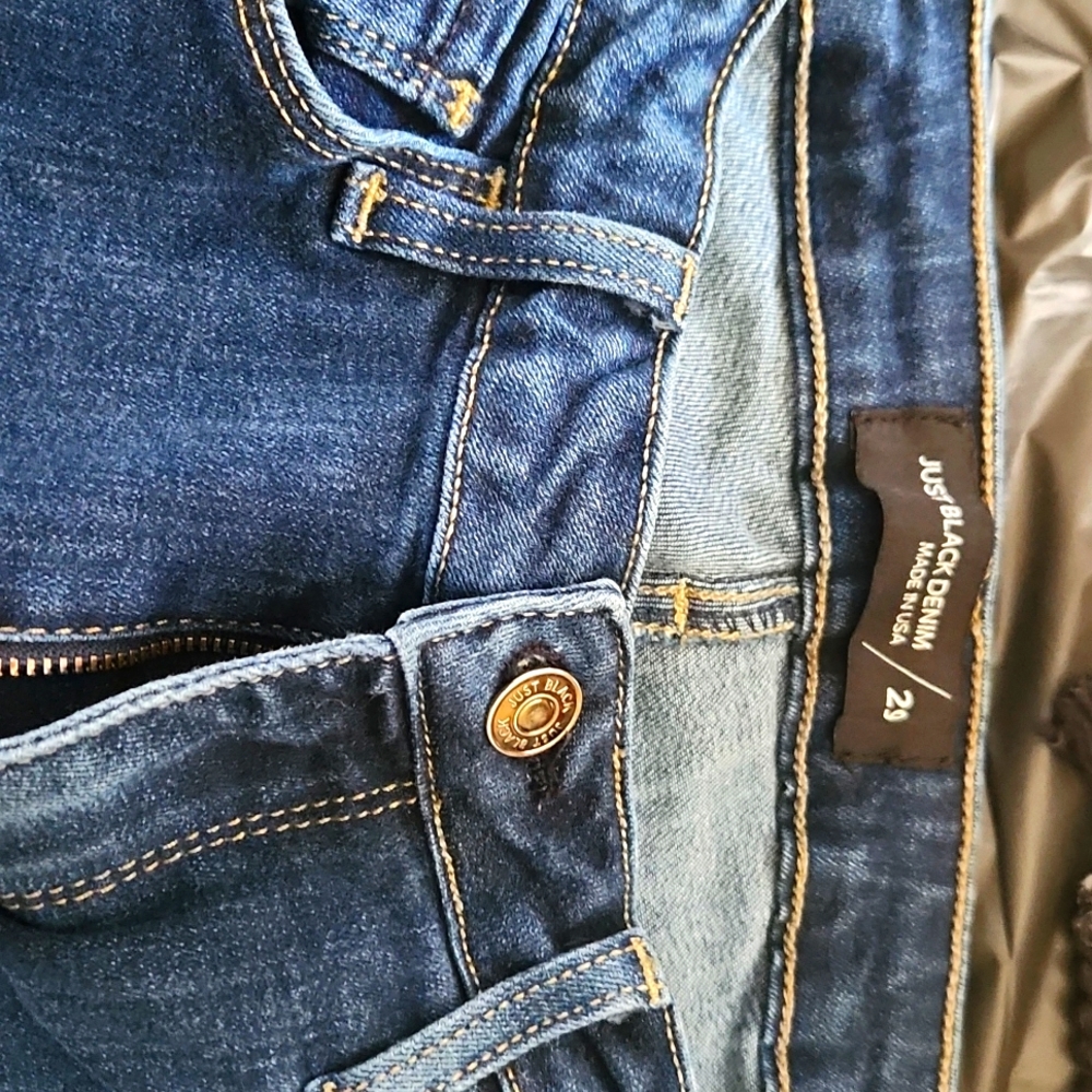 Just black skinny jeans